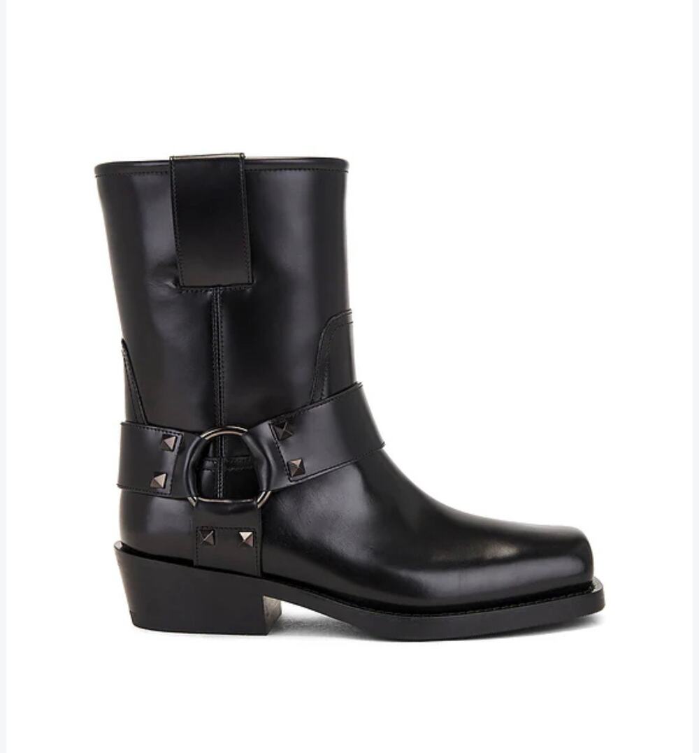 Valentino Garavani Rockstud Leather Biker Boots Black Size 37.5 NWOB
